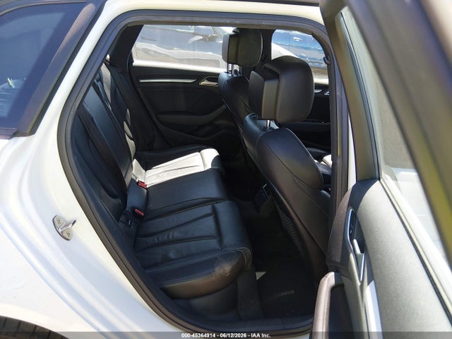 صورة 8 لـ 2017 AUDI A3 SPORTBACK E-TRON PREMIUM