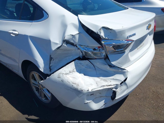 صورة 6 لـ 2017 Chevrolet CRUZE LT AUTO