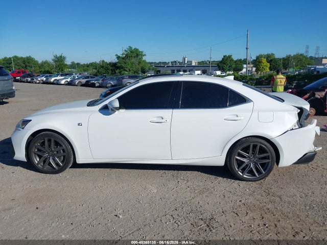 2017 Lexus IS 350 — миниатюра 13