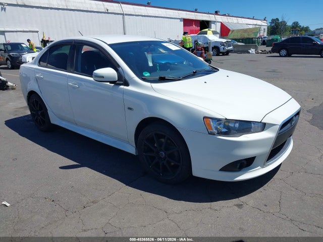 صورة 1 لـ 2015 Mitsubishi LANCER GT