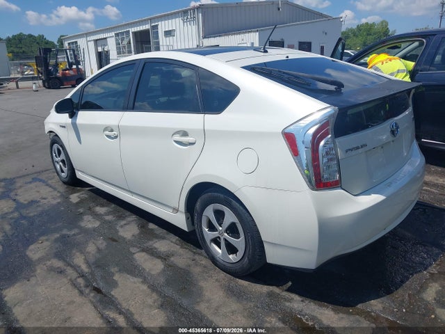 2014 Toyota PRIUS FOUR — фото 3