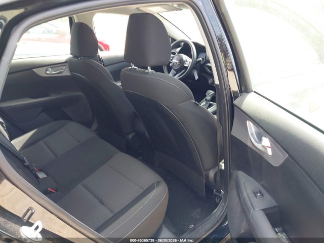 صورة 8 لـ 2024 KIA FORTE LXS