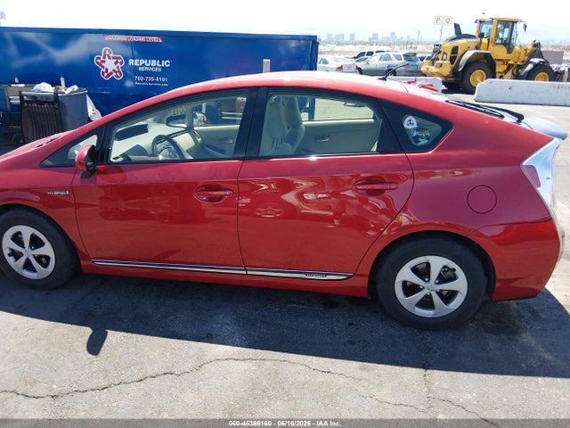 2012 Toyota PRIUS TWO — миниатюра 14
