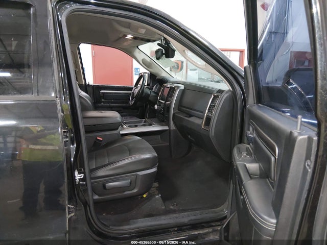 صورة 5 لـ 2015 RAM 1500 SPORT