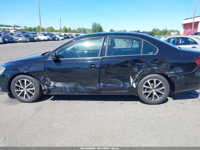 صورة 6 لـ 2016 Volkswagen JETTA 1.4T SE