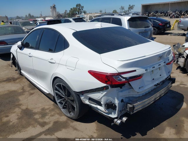 2025 Toyota CAMRY SE 照片 3