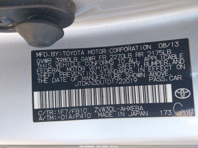 2013 Toyota PRIUS TWO photo 9