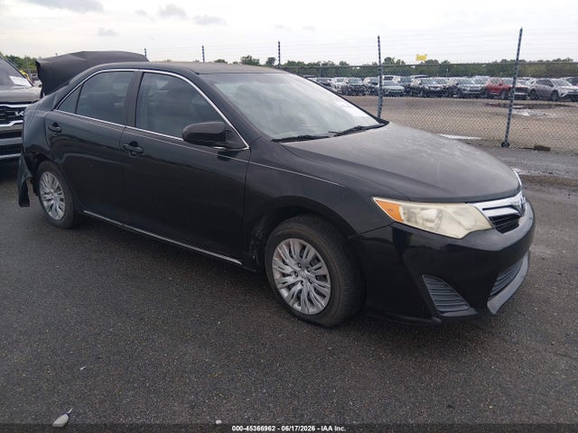 2012 TOYOTA CAMRY LE