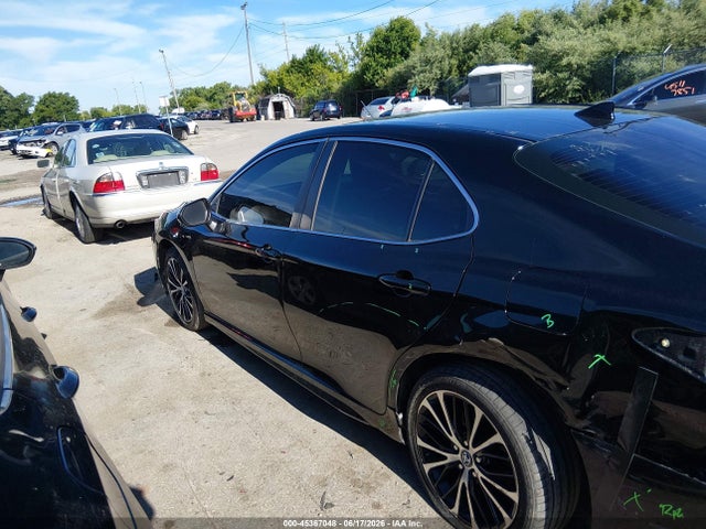 2020 Toyota CAMRY SE — миниатюра 14