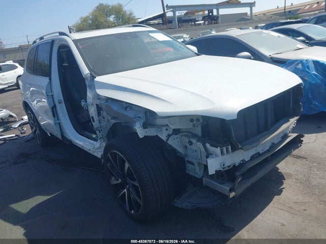 2019 VOLVO XC90 T6 MOMENTUM