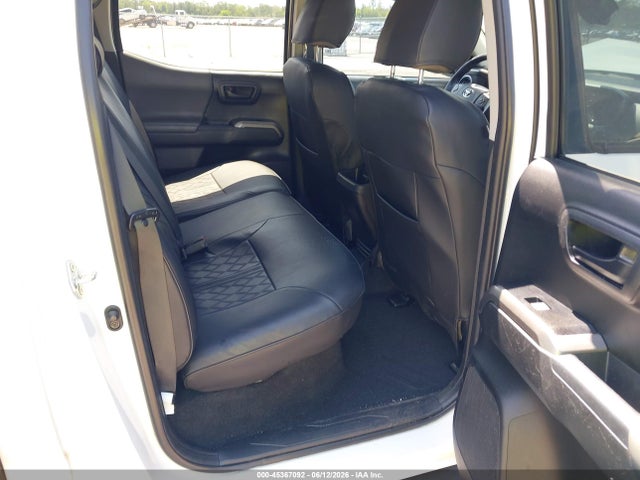 صورة 8 لـ 2022 Toyota TACOMA SR5 V6