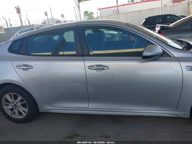 2018 KIA OPTIMA LX — миниатюра 13