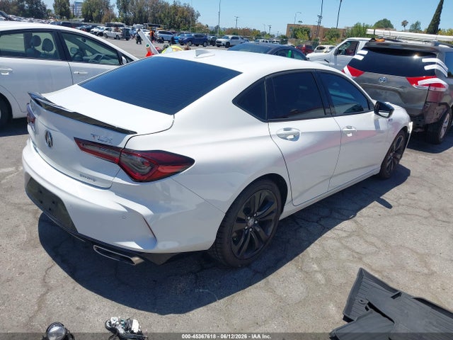 صورة 4 لـ 2021 Acura TLX A-SPEC PACKAGE