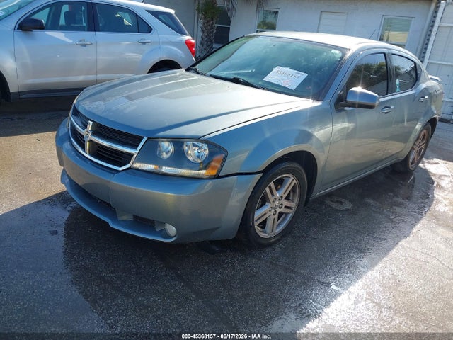 2010 Dodge AVENGER R/T 照片 6