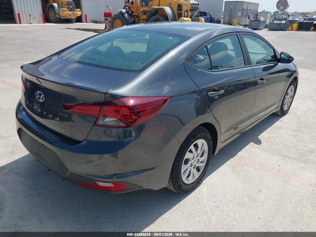 صورة 4 لـ 2020 Hyundai ELANTRA SE
