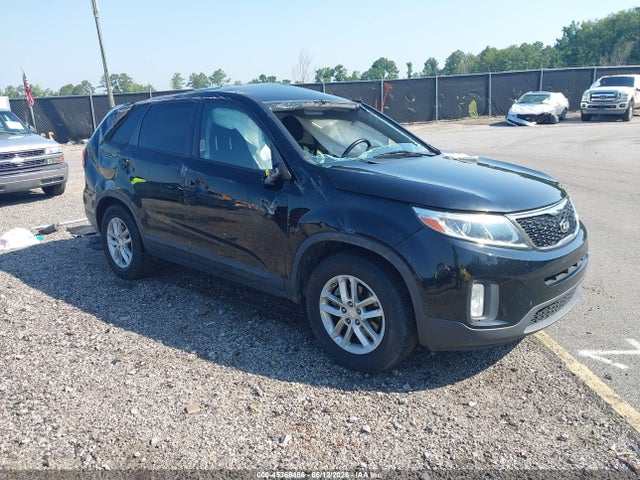 2015 KIA SORENTO LX