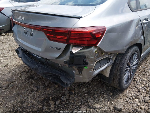صورة 6 لـ 2024 KIA FORTE GT-LINE