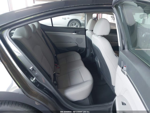 صورة 8 لـ 2020 Hyundai ELANTRA SE