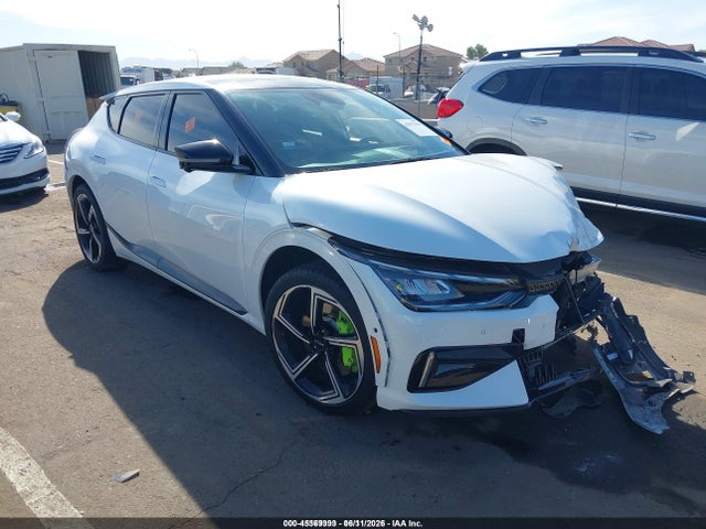 2023 KIA EV6 GT