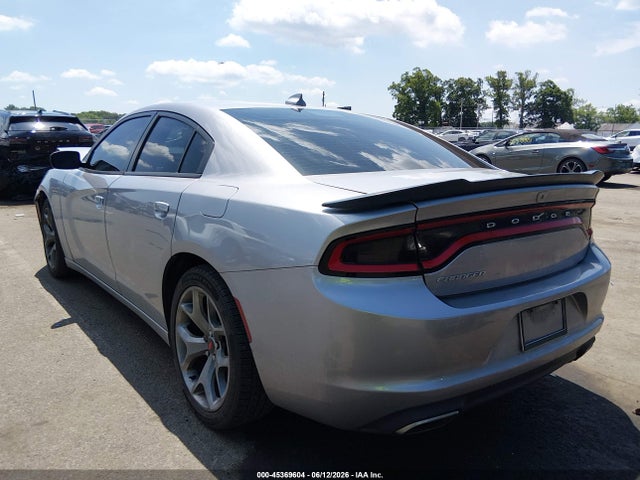 صورة 3 لـ 2015 Dodge CHARGER SXT