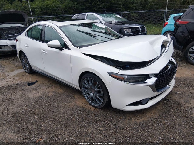 2022 MAZDA MAZDA3 