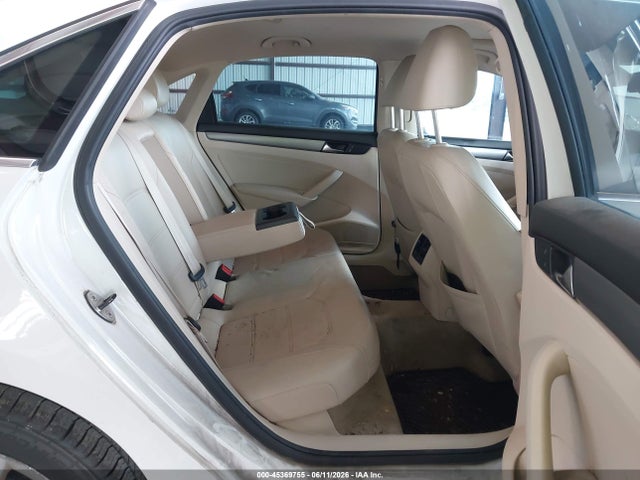 صورة 8 لـ 2014 Volkswagen PASSAT 1.8T SE