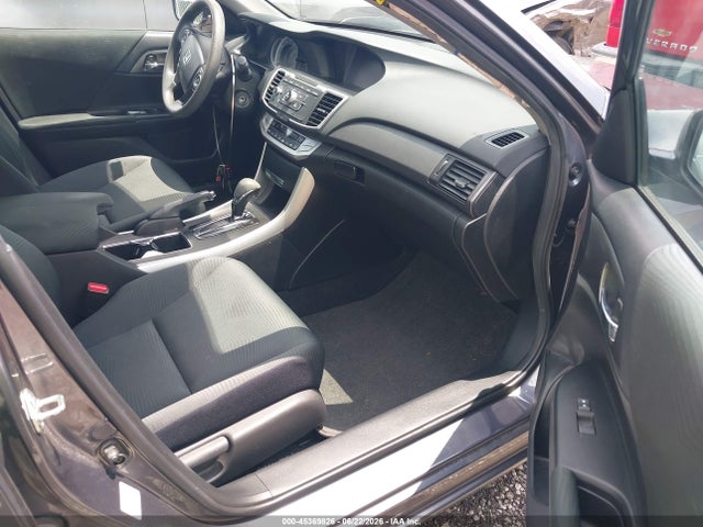 2015 Honda ACCORD LX — фото 5