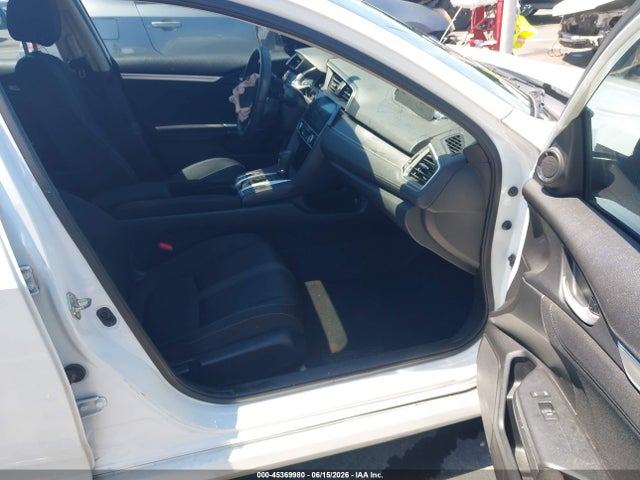 صورة 5 لـ 2018 Honda CIVIC EX