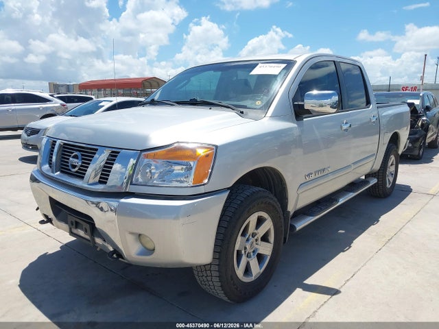 صورة 2 لـ 2011 Nissan TITAN SV