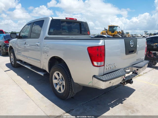 صورة 3 لـ 2011 Nissan TITAN SV