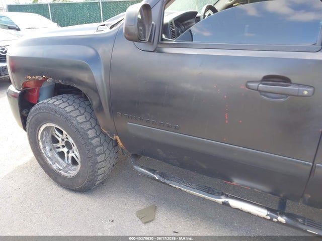 2008 Chevrolet SILVERADO 1500 LT1 — миниатюра 16