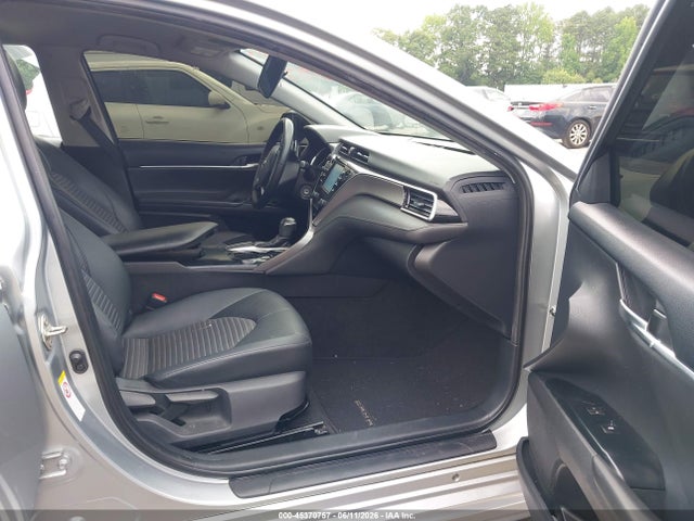 2018 Toyota CAMRY SE 照片 5