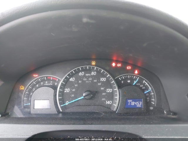 صورة مصغرة 7 لـ 2014 Toyota CAMRY LE