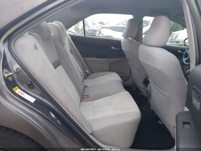 صورة 8 لـ 2014 Toyota CAMRY LE