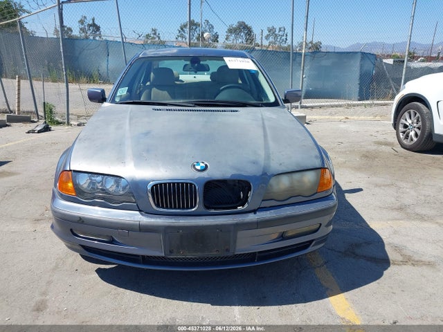 صورة مصغرة 12 لـ 2000 BMW 328I