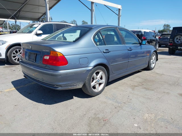 2000 BMW 328I — фото 4
