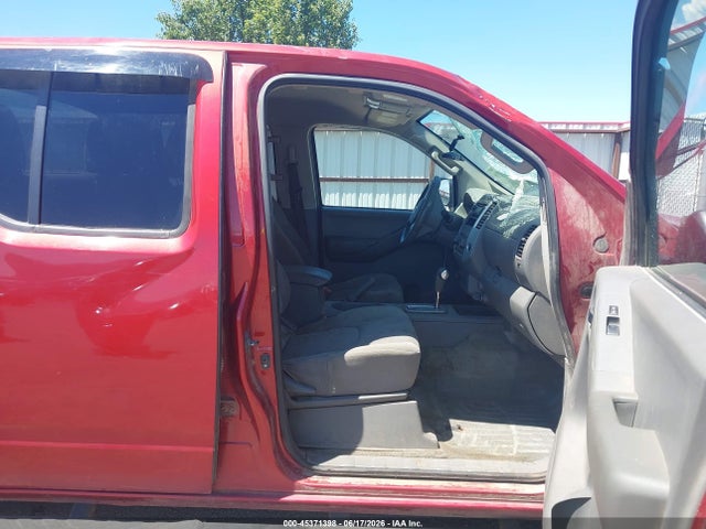 2012 Nissan FRONTIER SV photo 5