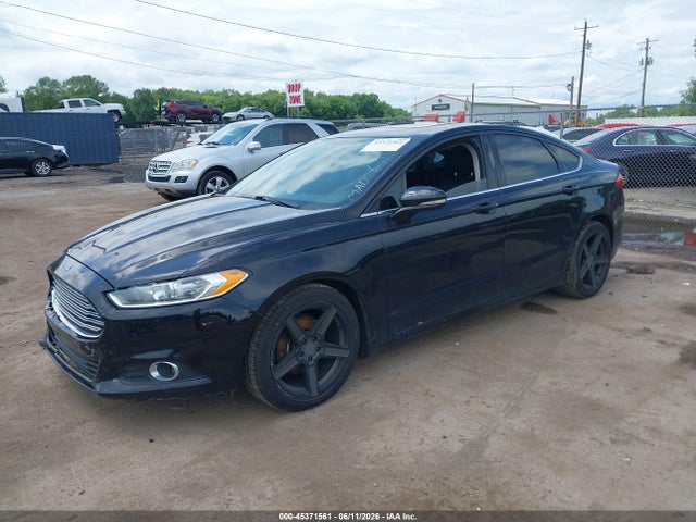 2016 FORD FUSION SE 照片 2