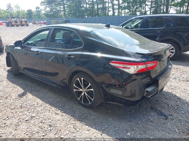 2020 Toyota CAMRY SE 照片 3