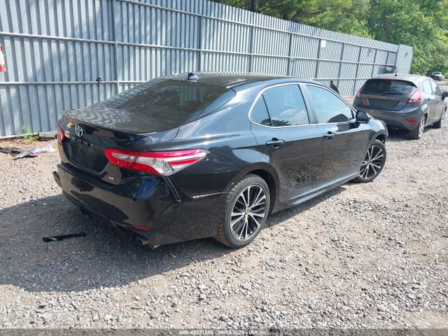 2020 Toyota CAMRY SE 照片 4