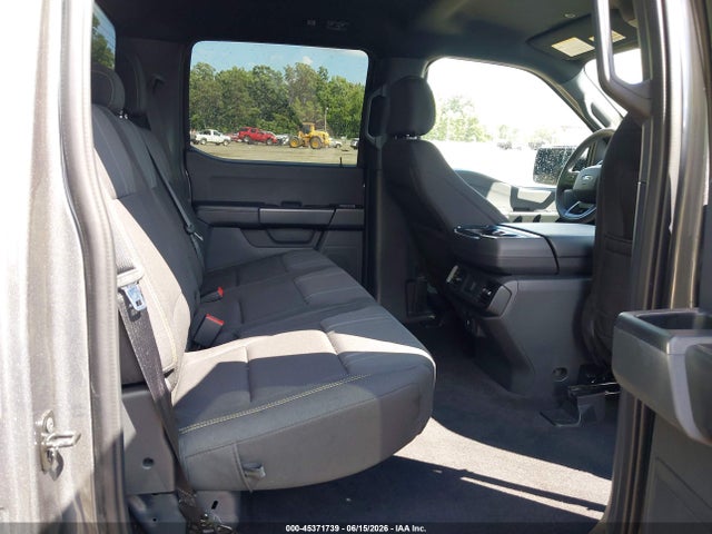 صورة 8 لـ 2024 FORD F-150 STX