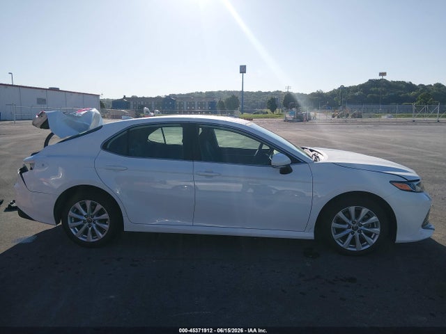 2020 Toyota CAMRY LE 缩略图 13