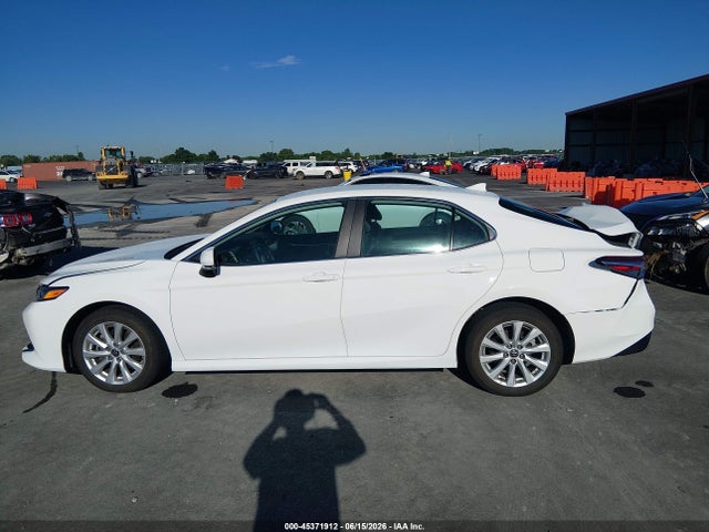 2020 Toyota CAMRY LE 缩略图 14
