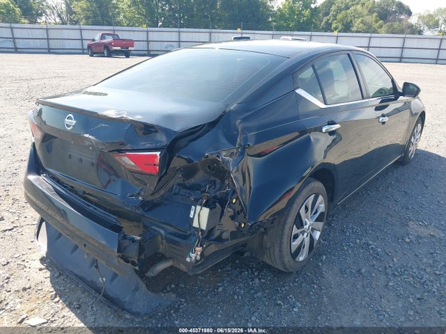 2021 Nissan ALTIMA S FWD photo 6