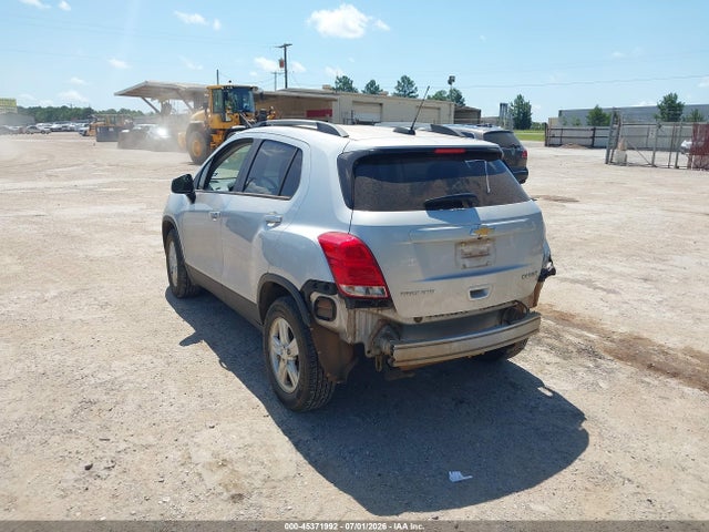 2022 CHEVROLET TRAX AWD LT 3