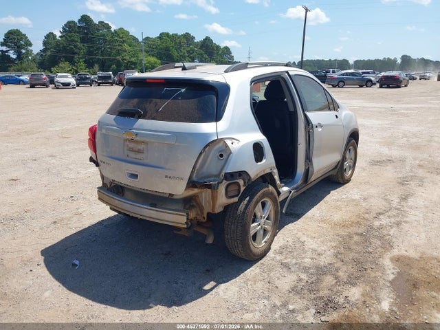 2022 CHEVROLET TRAX AWD LT 4