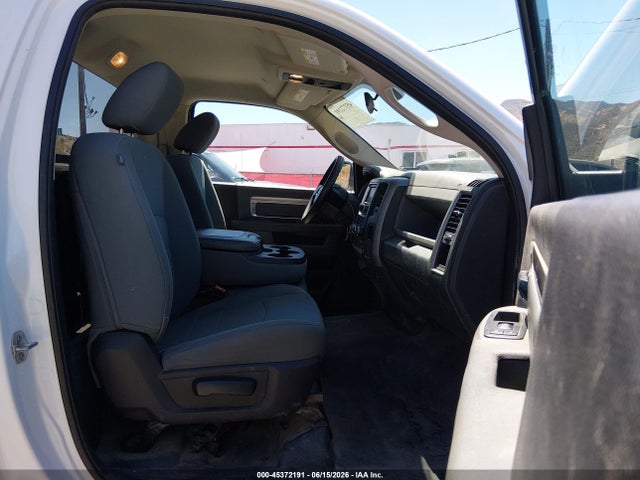 2017 RAM 1500 TRADESMAN 4X4 6'4 BOX — фото 5