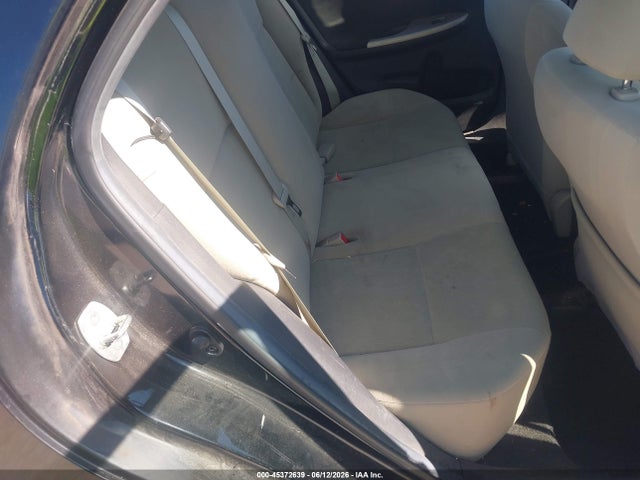2013 Toyota COROLLA LE 照片 8