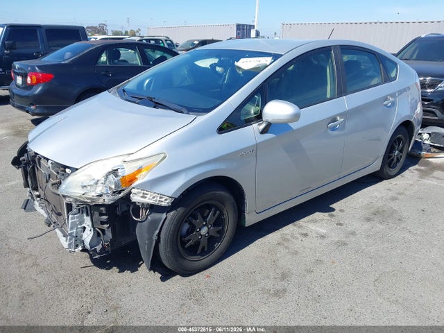 2014 Toyota PRIUS TWO — фото 2