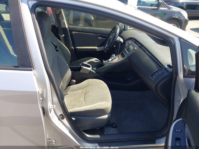 2014 Toyota PRIUS TWO — фото 5